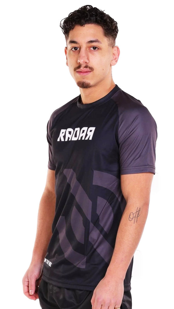 Muay Thai Shirt - Black/Grey - Radar Gear – Premium sportkleding & accessoires voor topprestaties