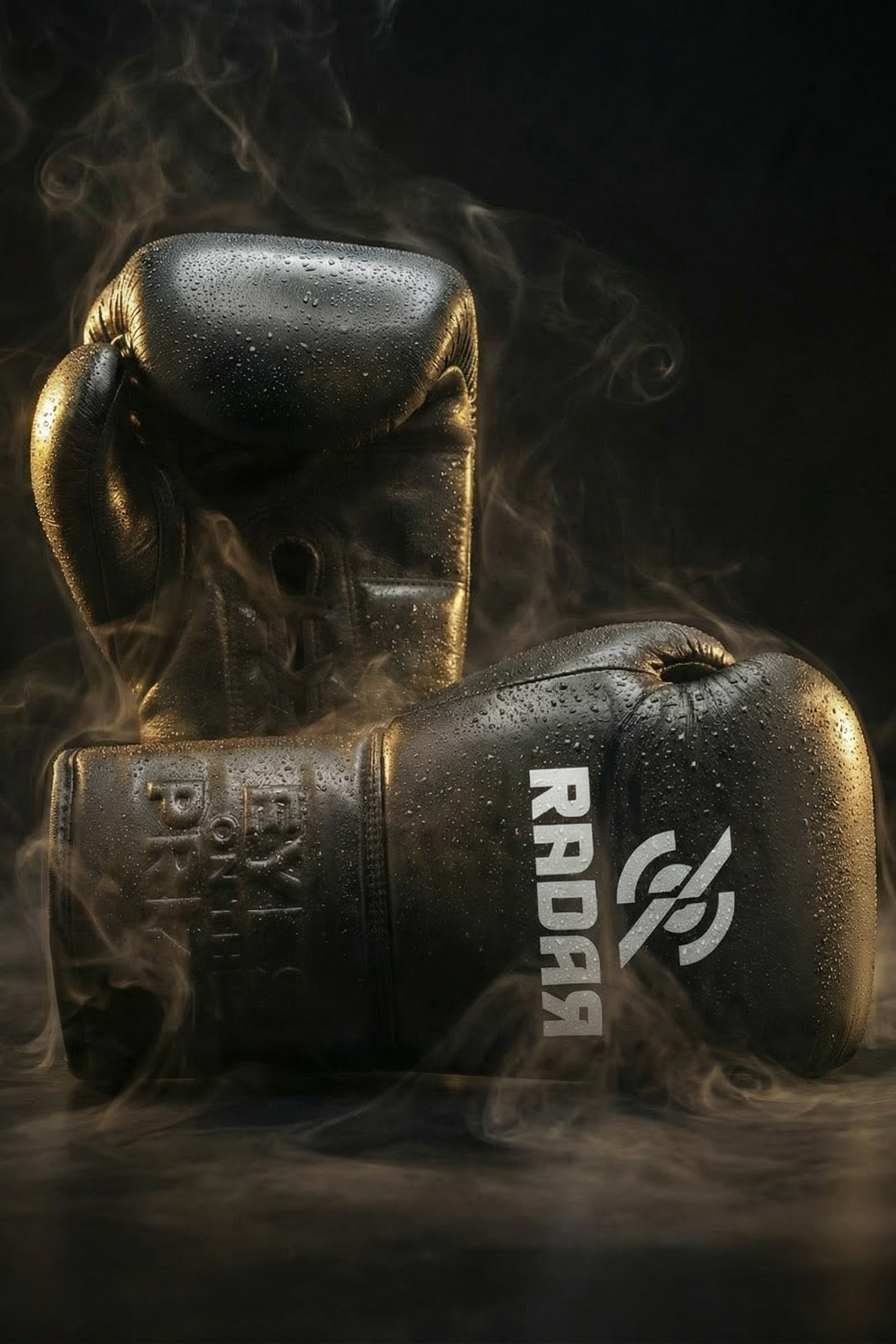 RADAR BOXINGGLOVES VETERSLUITING ZWART