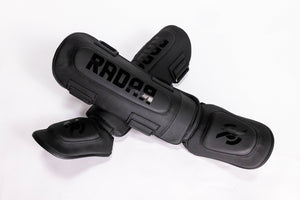 Scheenbeschermers Kids Zwart - Radar Gear – Premium sportkleding & accessoires voor topprestaties