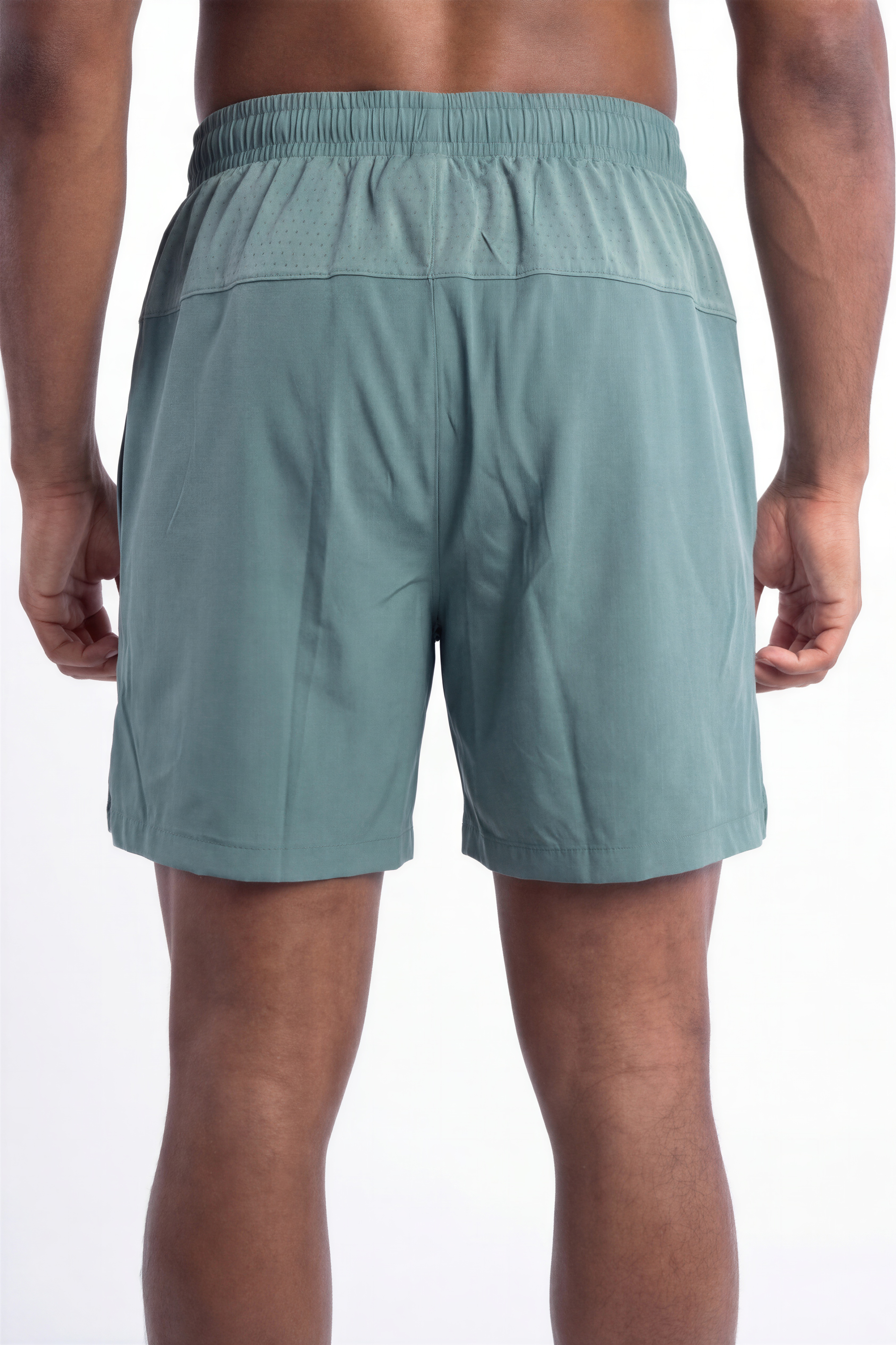 PERFORMANCE SHORTS GROEN
